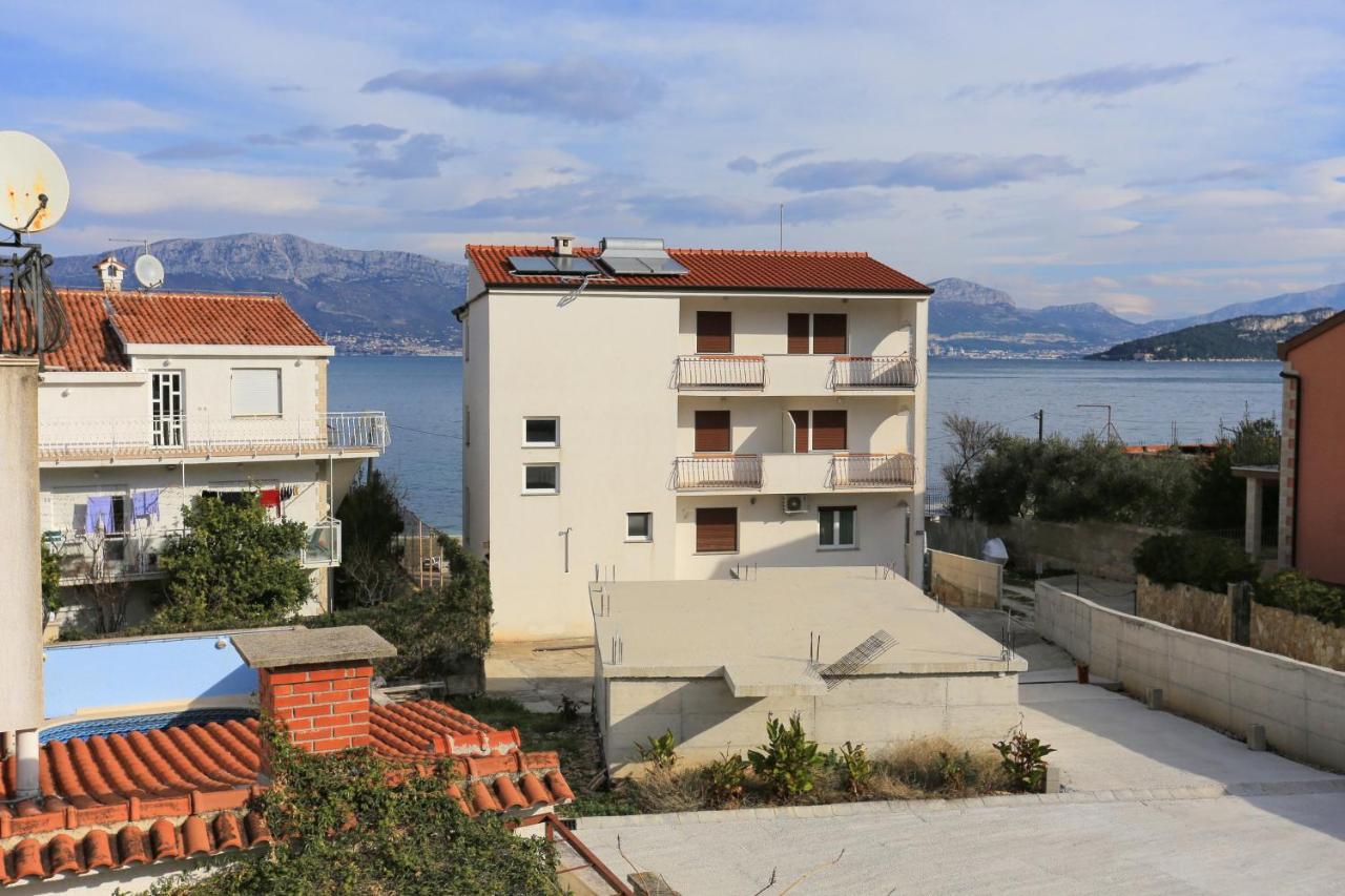 Apartment Slatine 14541D Eksteriør bilde